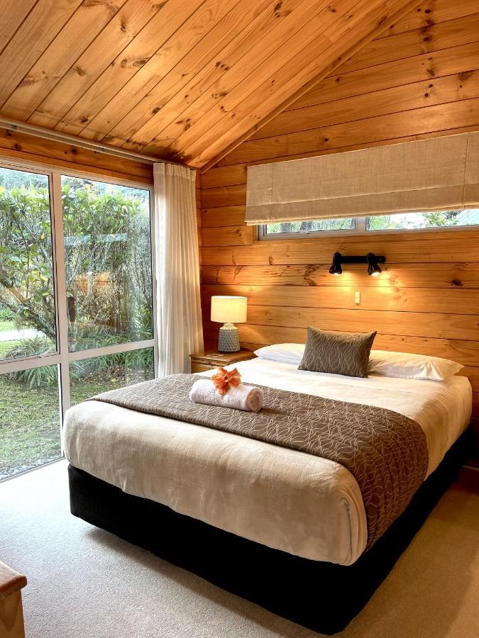 Tatahi Lodge Beach Resort Hahei Luaran gambar