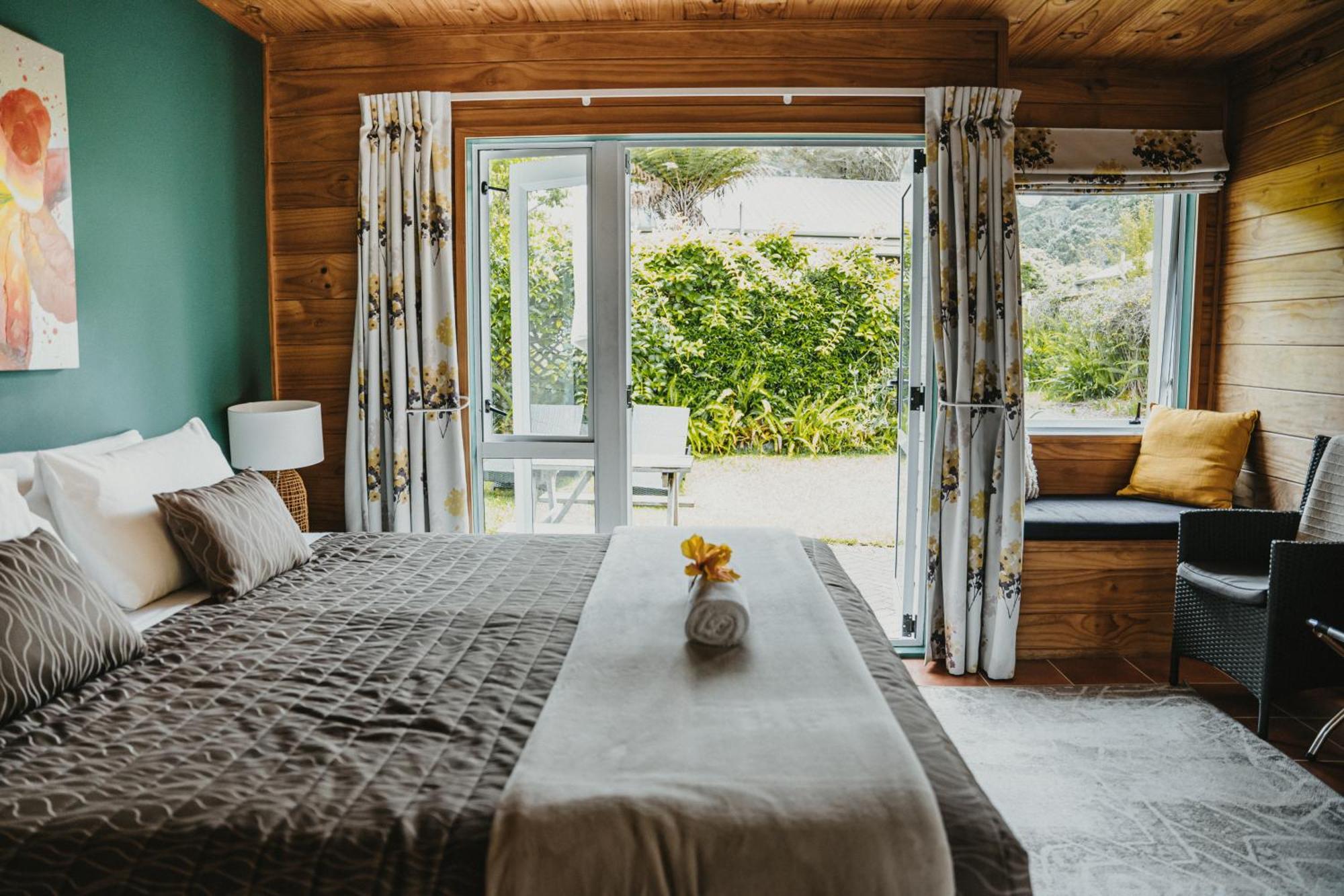 Tatahi Lodge Beach Resort Hahei Luaran gambar