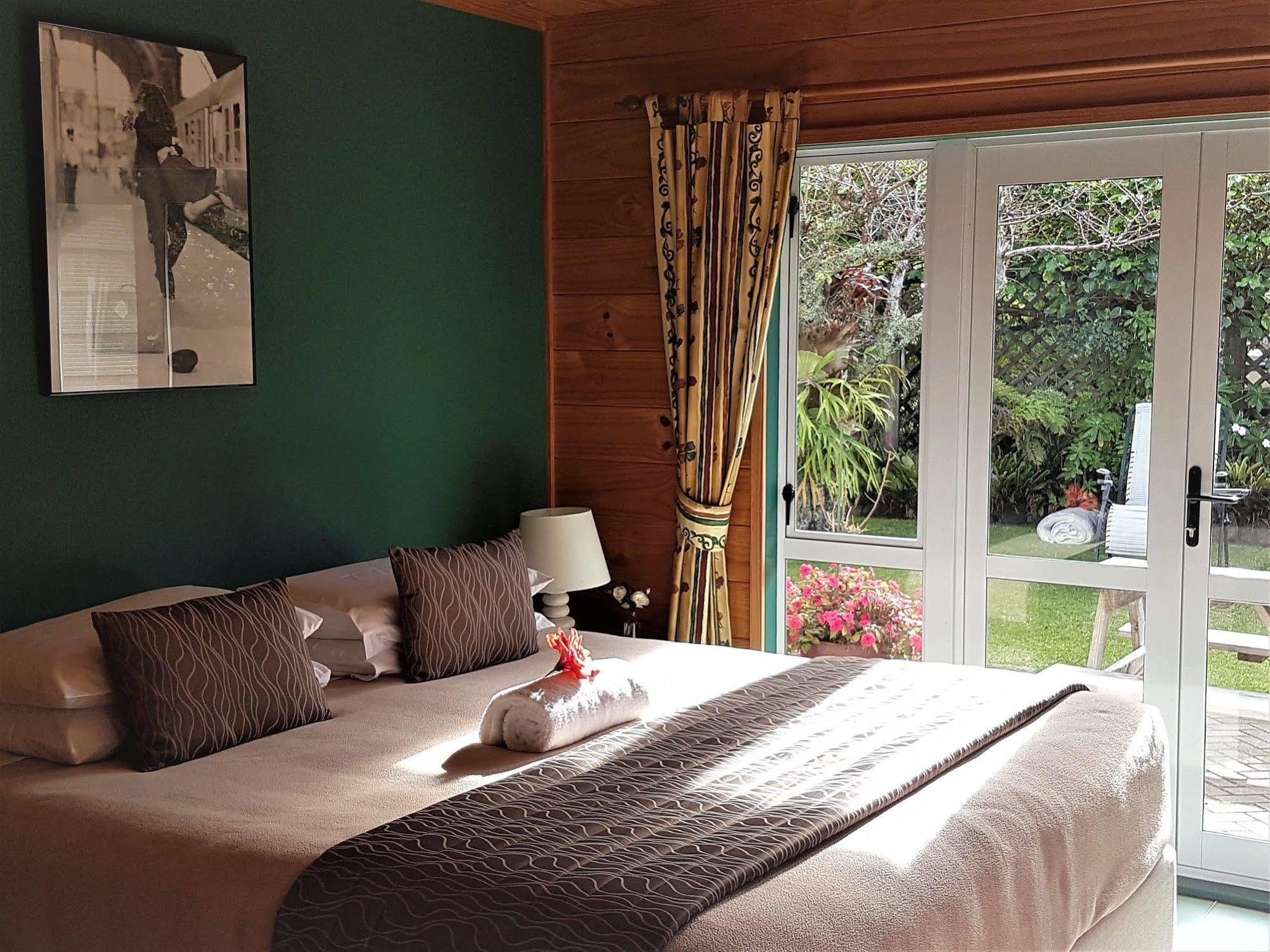 Tatahi Lodge Beach Resort Hahei Luaran gambar
