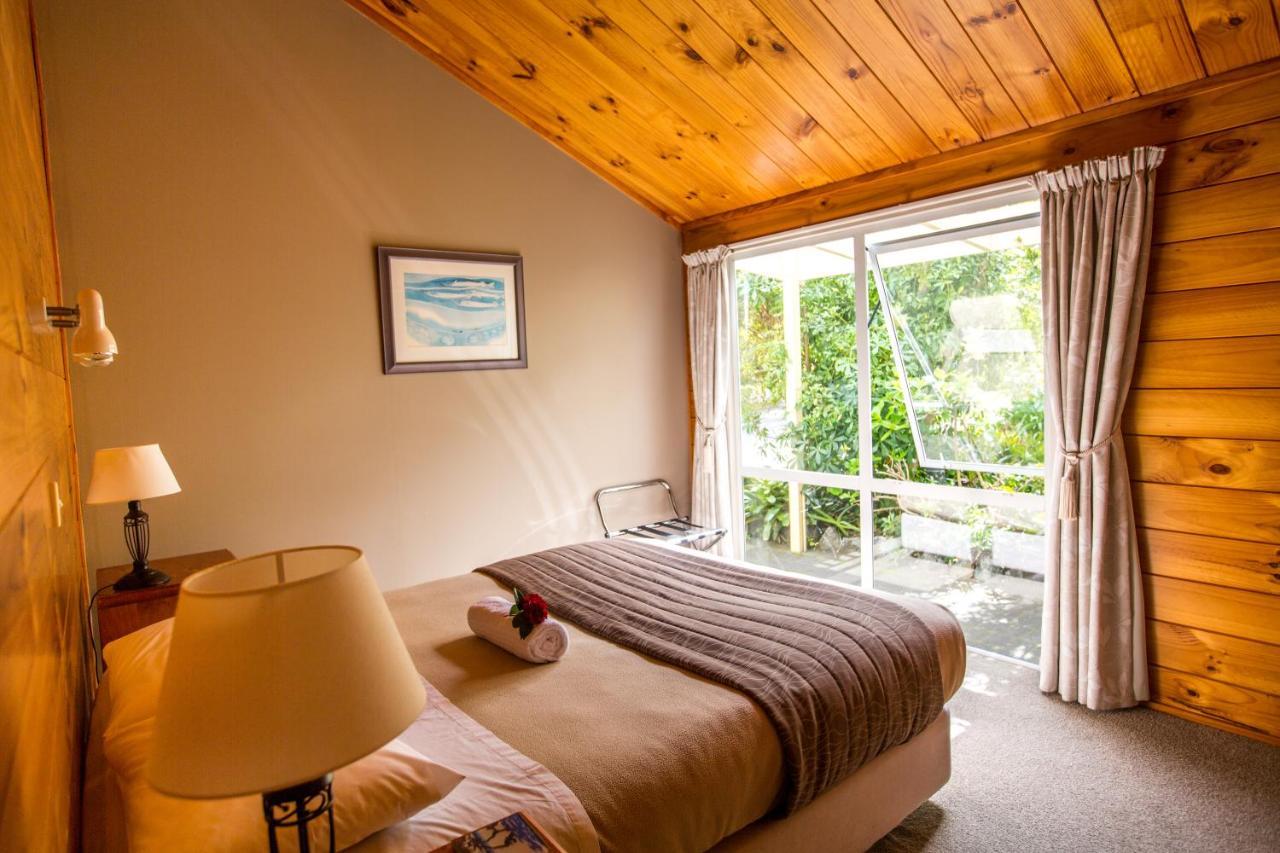 Tatahi Lodge Beach Resort Hahei Luaran gambar